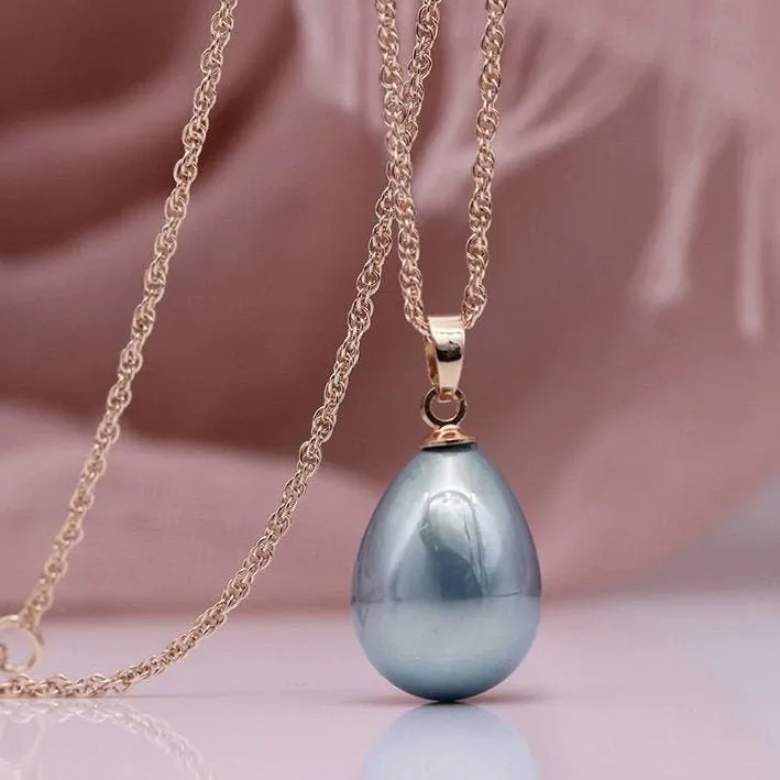 Alina X - Rose Gold Pearl Necklace