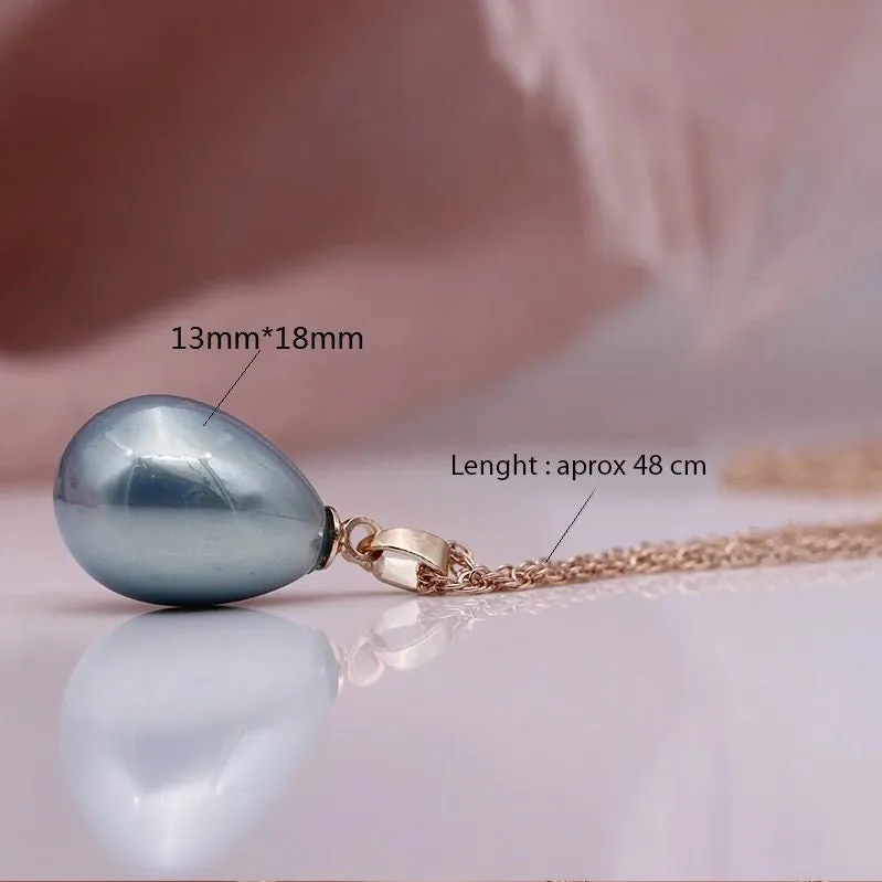 Alina X - Rose Gold Pearl Necklace