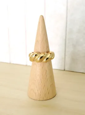 Baguette Statement Ring - Gold
