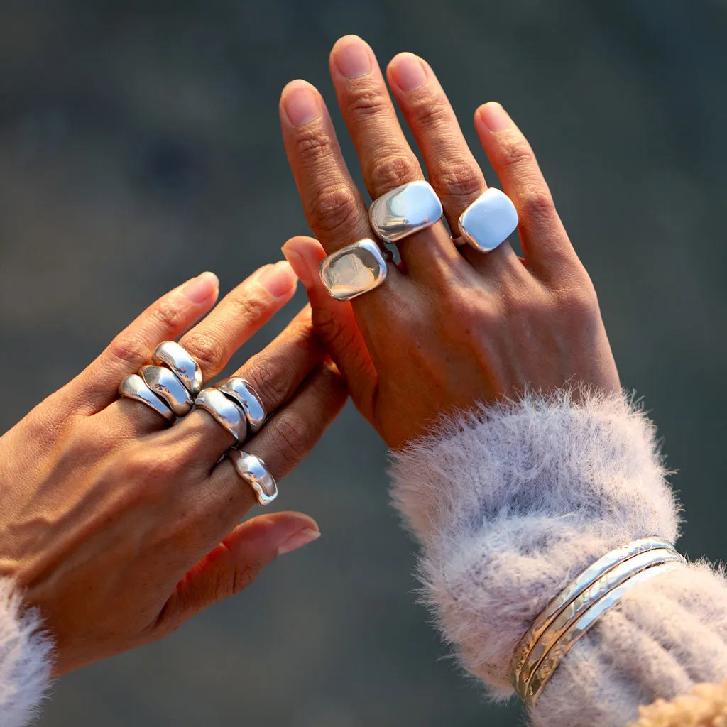 Curve Ring