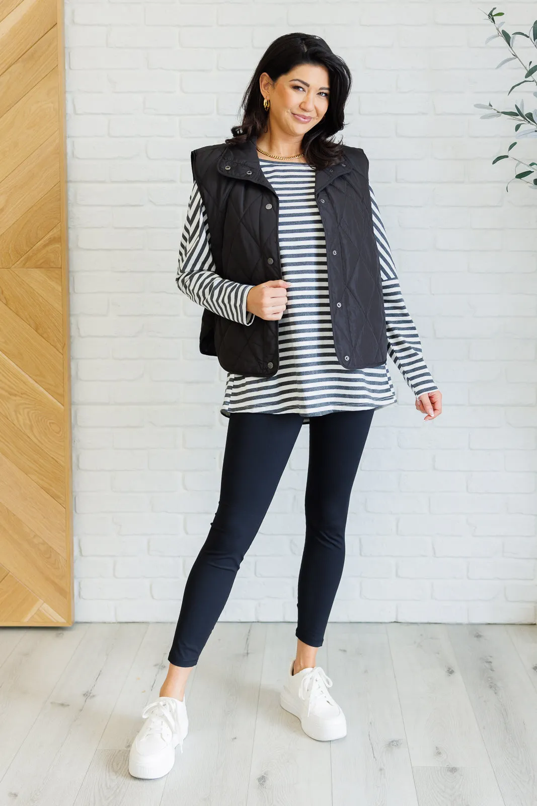 Haptics-Layering Queen Quilted Puffer Vest in Black