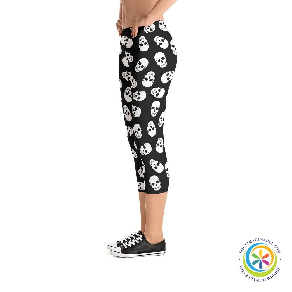 Skulls Black & White Capri Leggings
