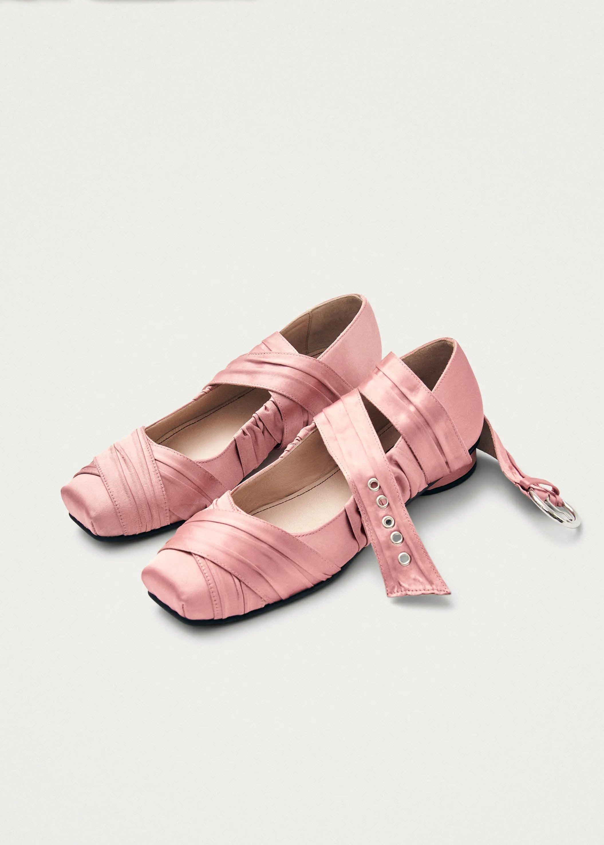 Volant Silky Pink Ballet Flats