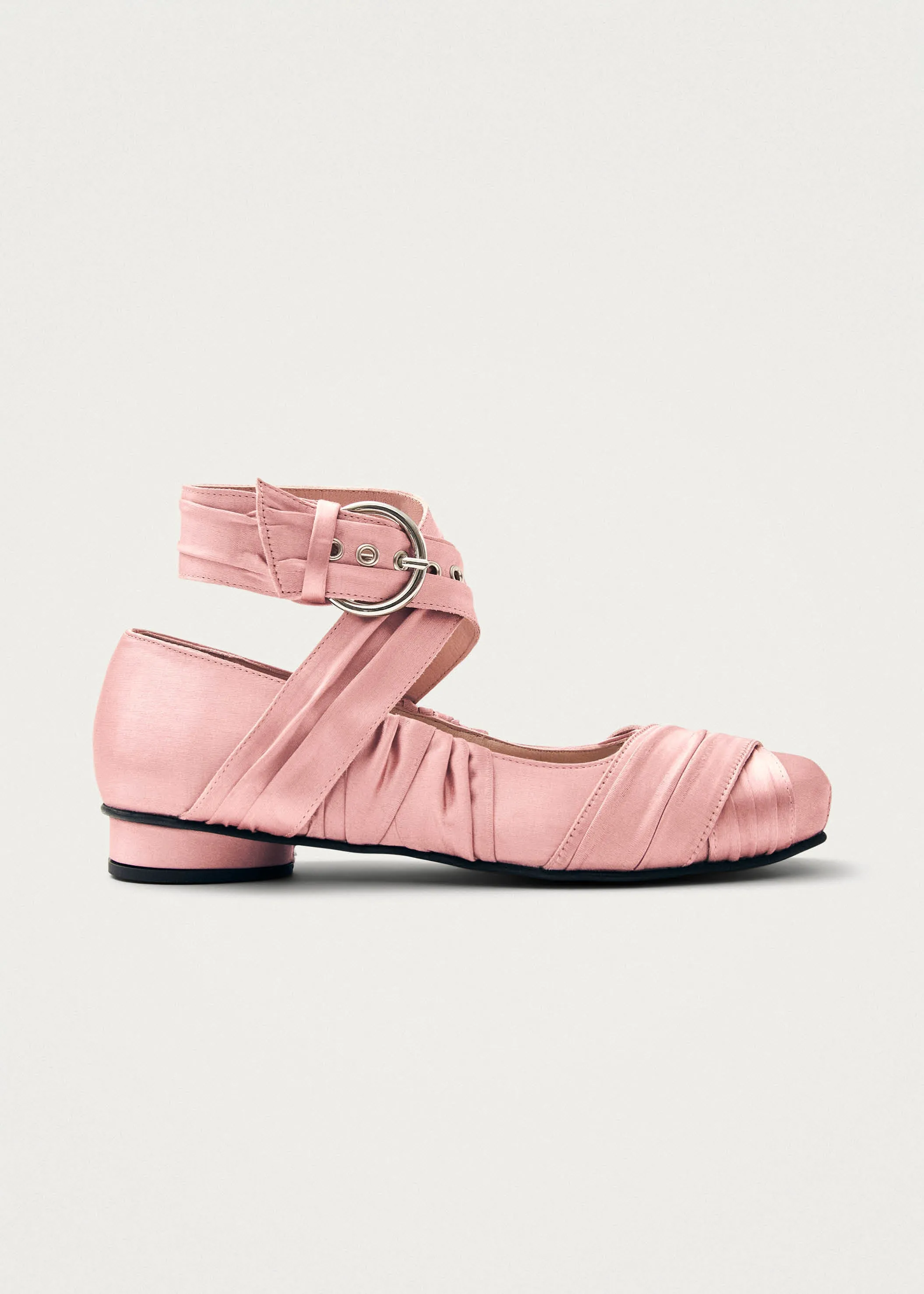 Volant Silky Pink Ballet Flats